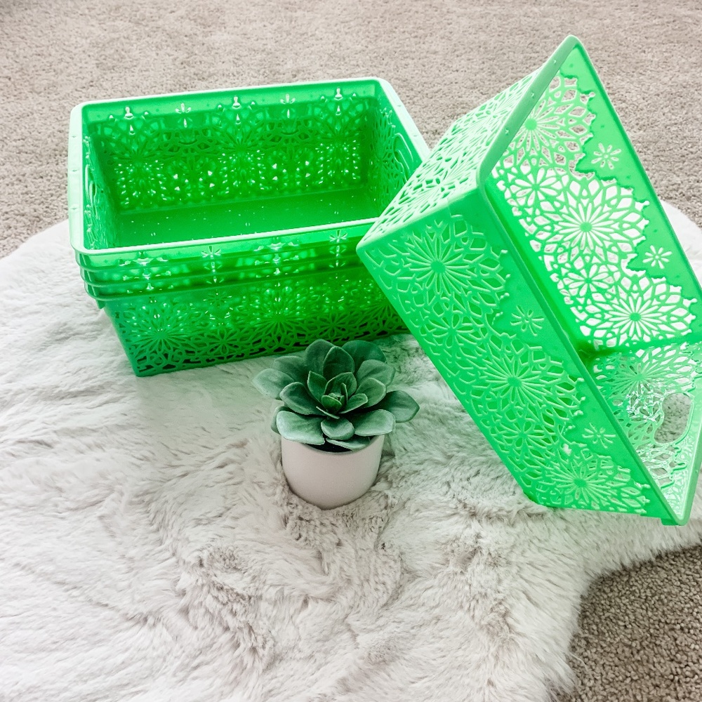 NWOT Lime Green Organizational Storage Bins- Set of 5